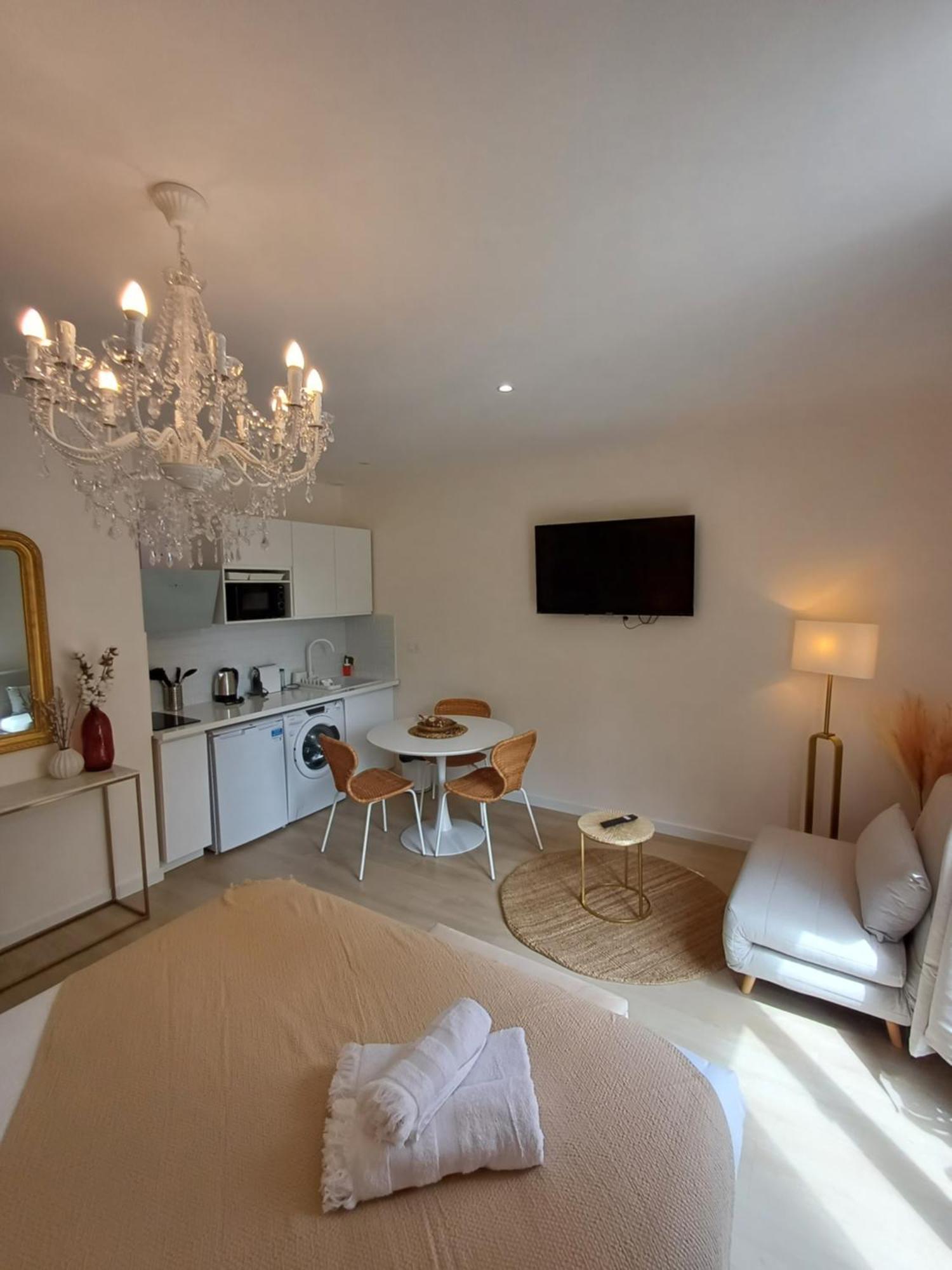 Ferienwohnung *Monge Zola* Dijon Exterior foto