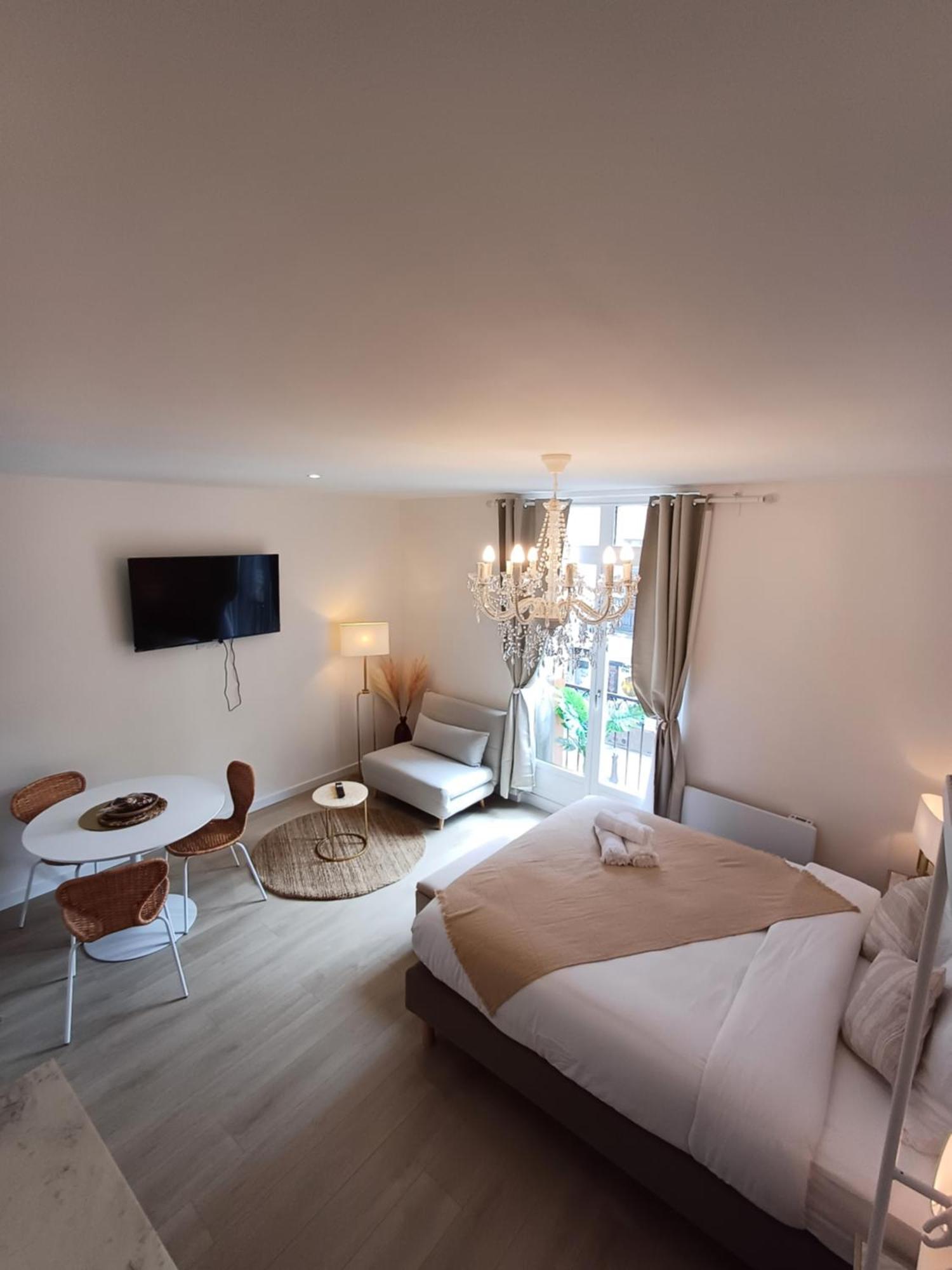 Ferienwohnung *Monge Zola* Dijon Exterior foto